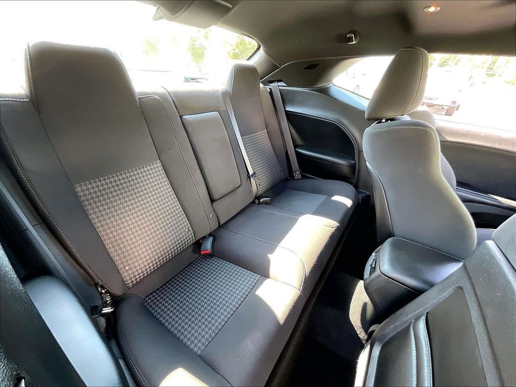 Used 2019 Dodge Challenger R/T Scat Pack RWD image 19