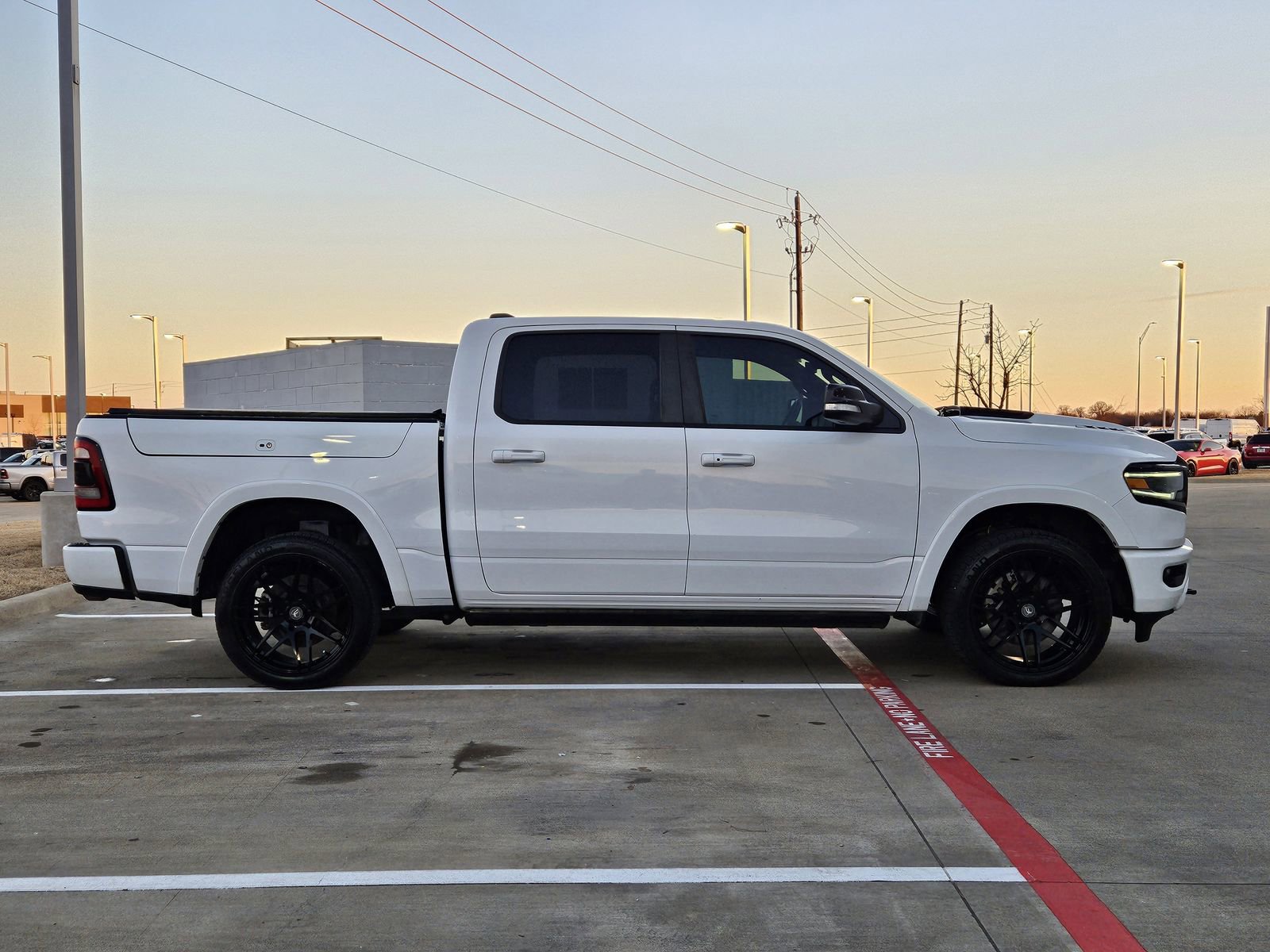 Used 2022 RAM 1500 Limited w/ Night Edition image 7