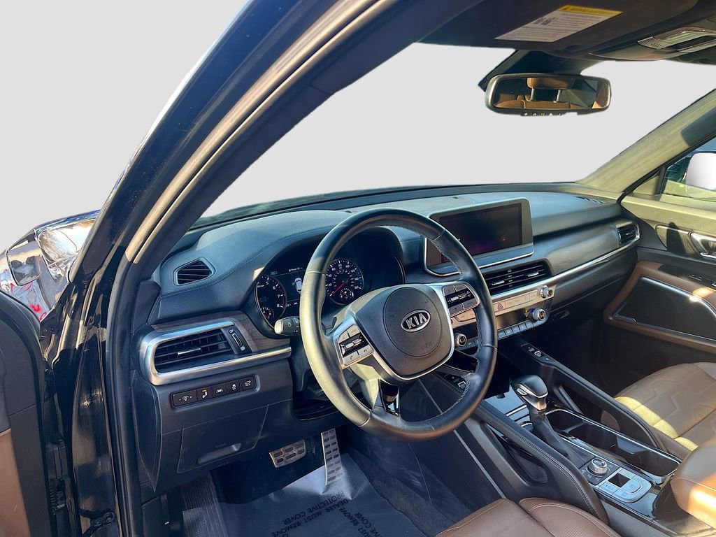 Used 2022 Kia Telluride SX w/ SX Prestige Package image 9