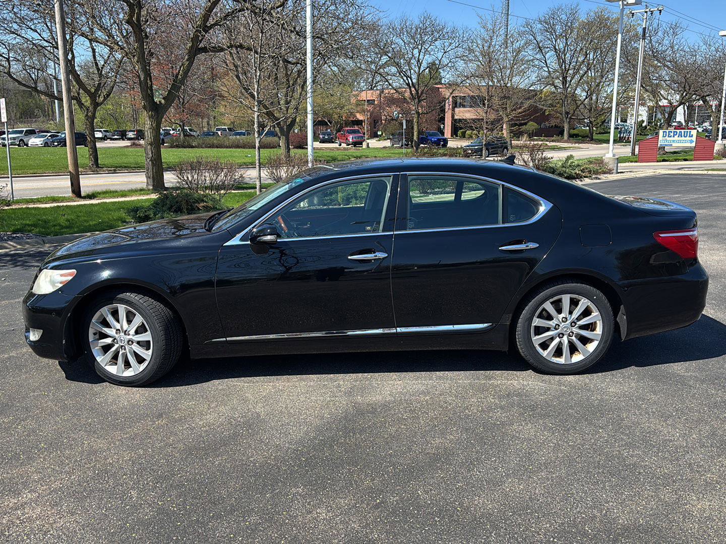 Used 2011 Lexus LS 460 AWD w/ Luxury Value Edition image 6
