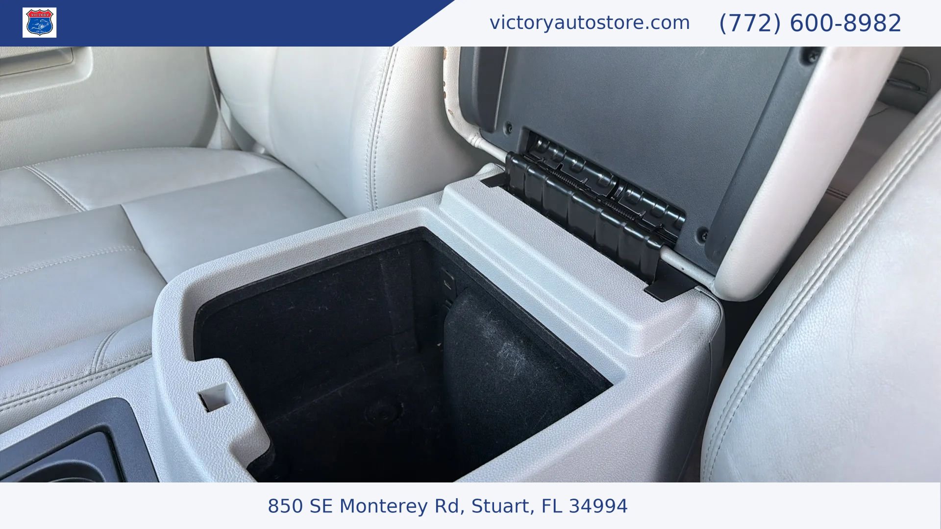 Used 2010 Chevrolet Avalanche LT w/ Suspension Package, Off-Road image 34