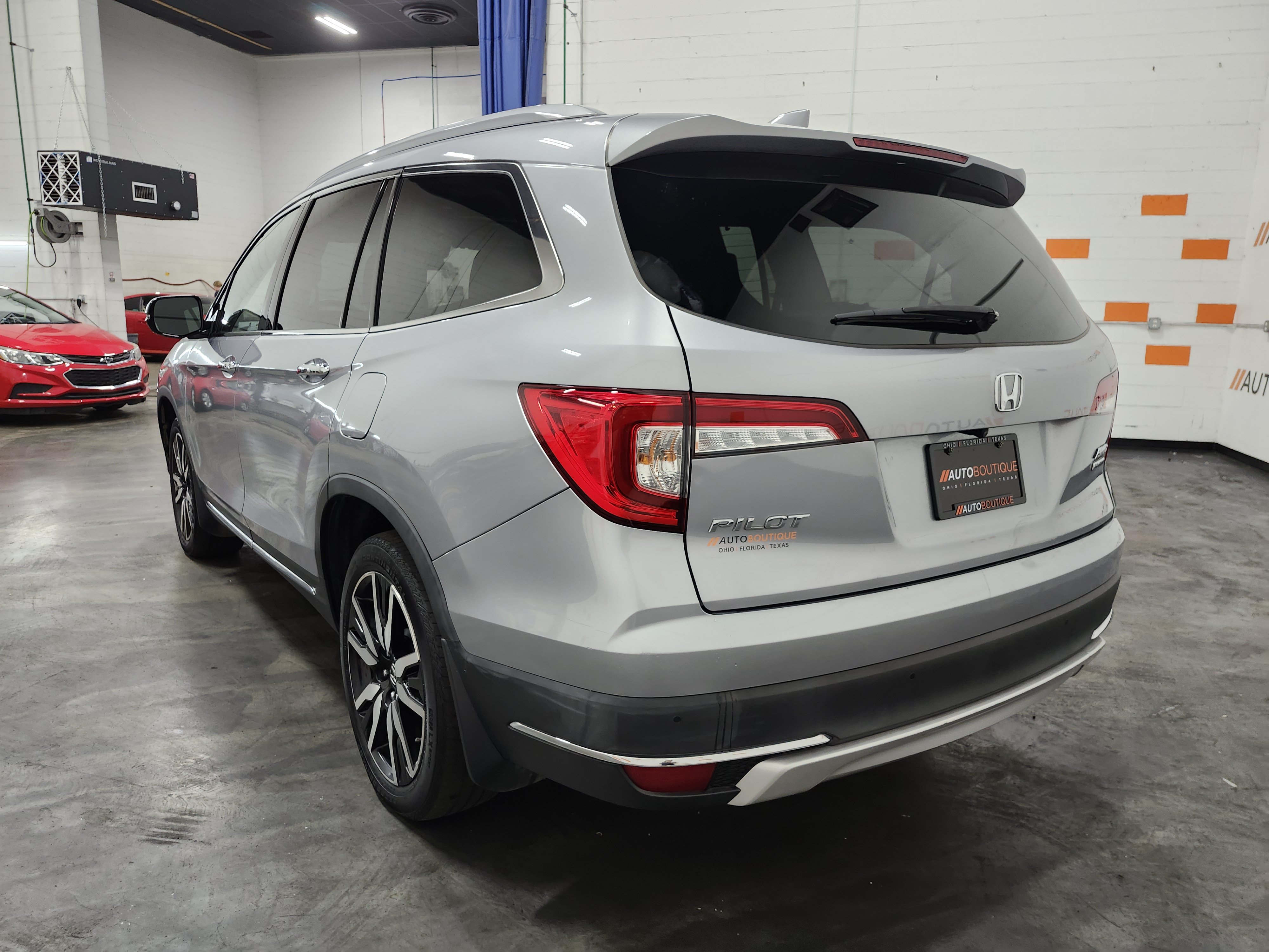 Used 2021 Honda Pilot Touring image 17