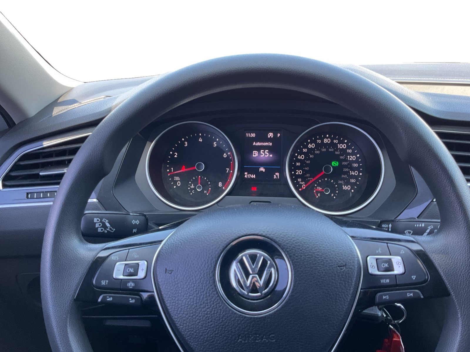 Used 2020 Volkswagen Tiguan S FWD image 12