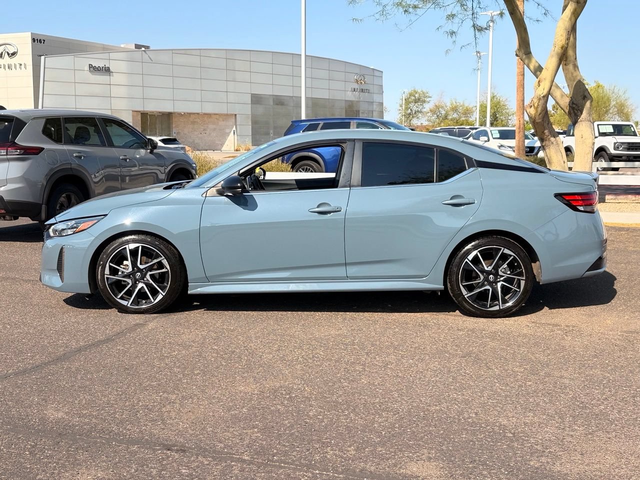 Certified 2024 Nissan Sentra SR w/ SR Premium Package FWD image 3