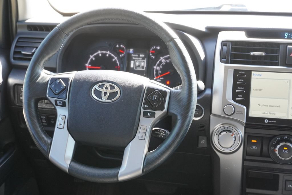 Used 2023 Toyota 4Runner SR5 Premium w/ Moonroof Package RWD image 14