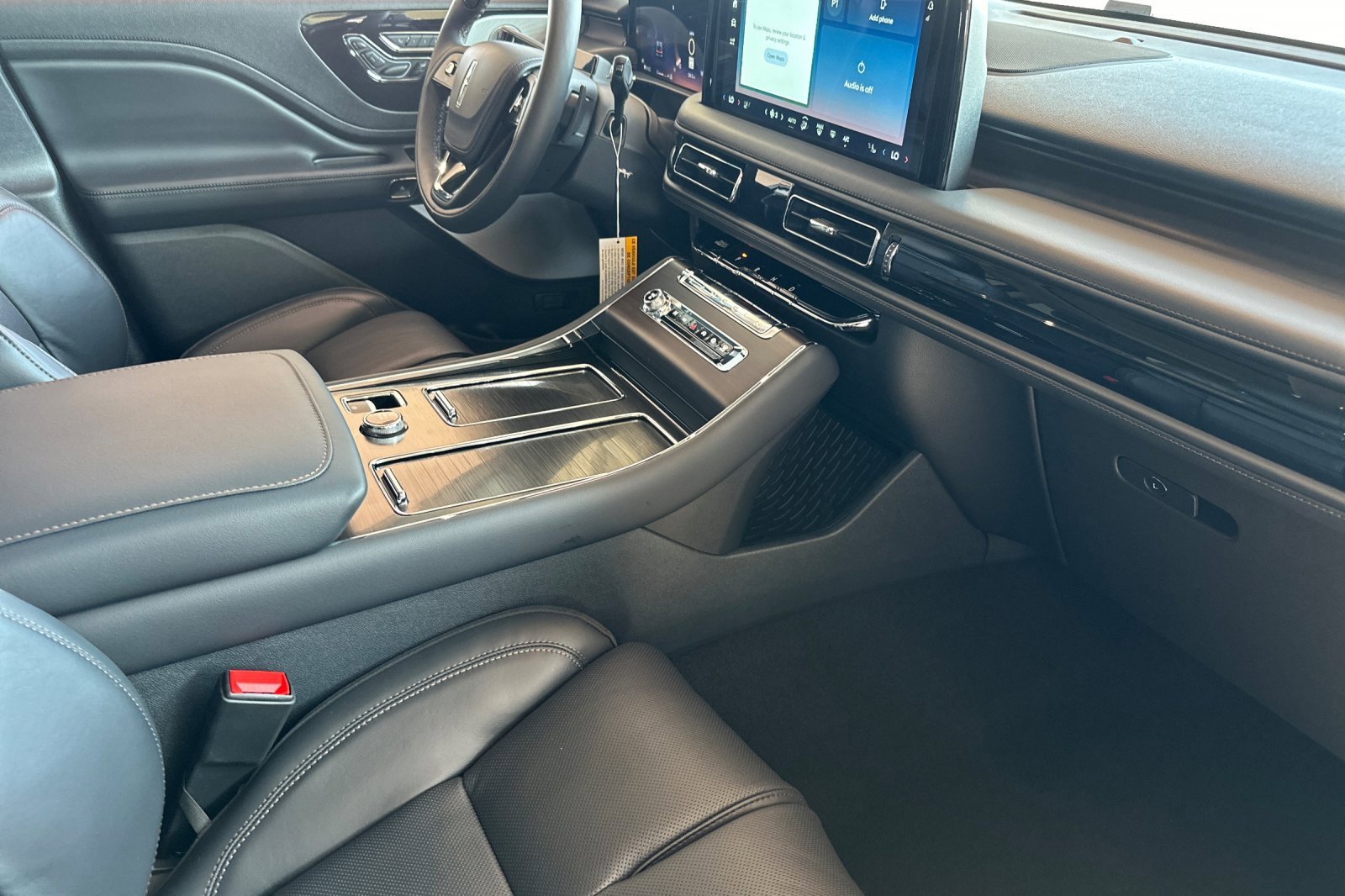 New 2025 Lincoln Aviator Reserve w/ Luxury Package image 15