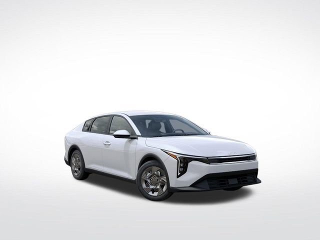New 2026 Kia K4 LX image 8