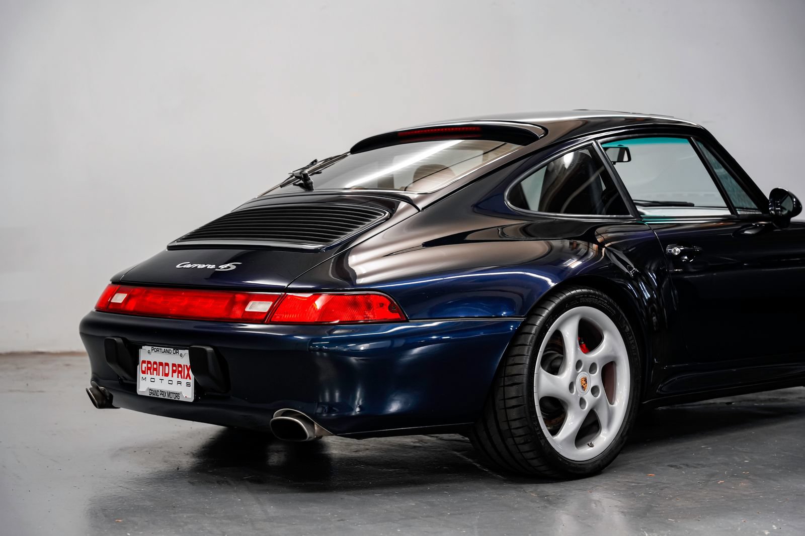 Used 1996 Porsche 911 Carrera 4S AWD/4WD image 36