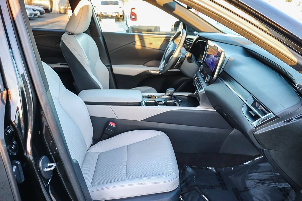 Used 2023 Lexus RX 350h w/ Accessory Package (Z1) AWD/4WD image 20