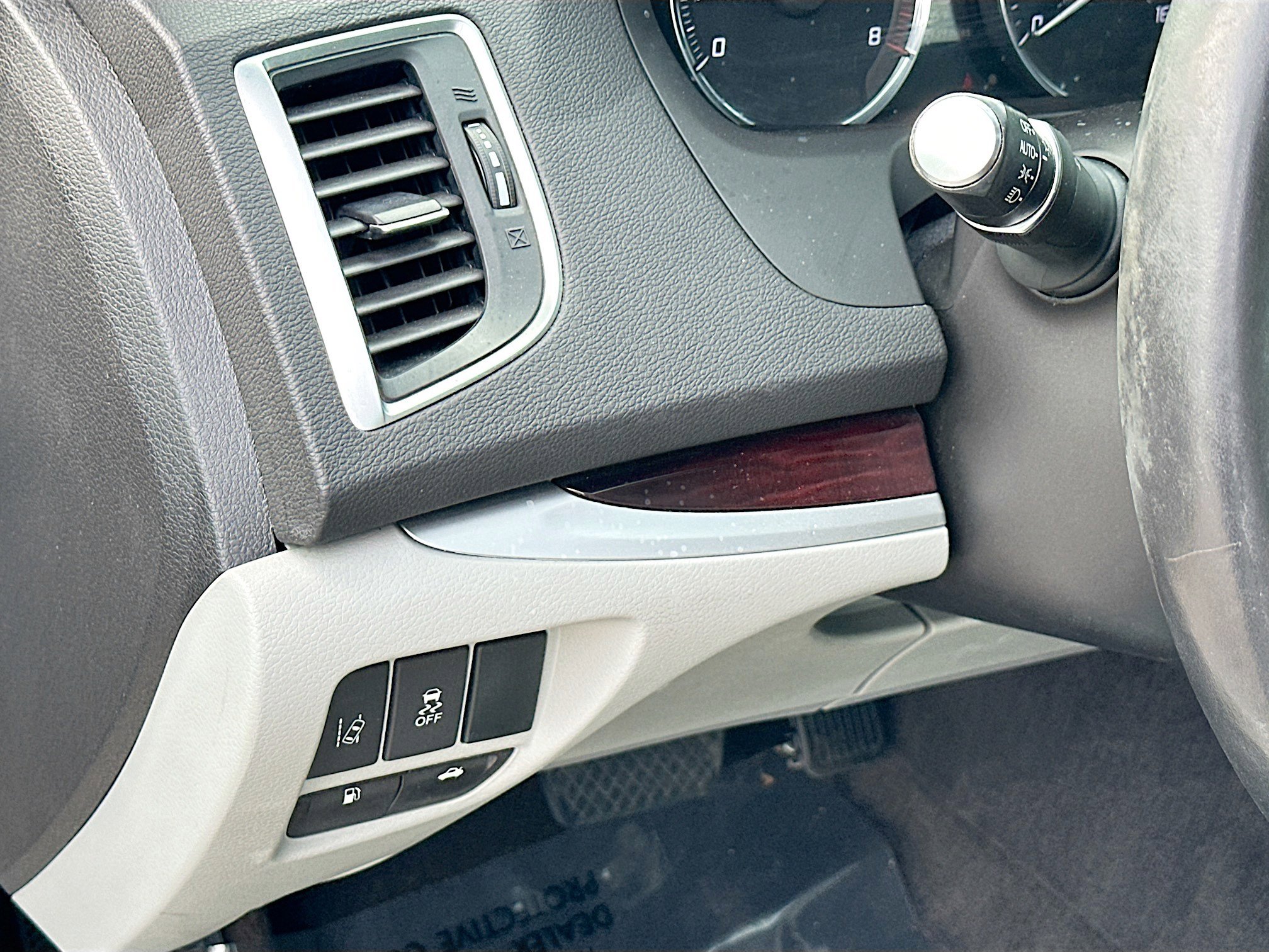 Used 2015 Acura TLX w/ Technology Package image 10