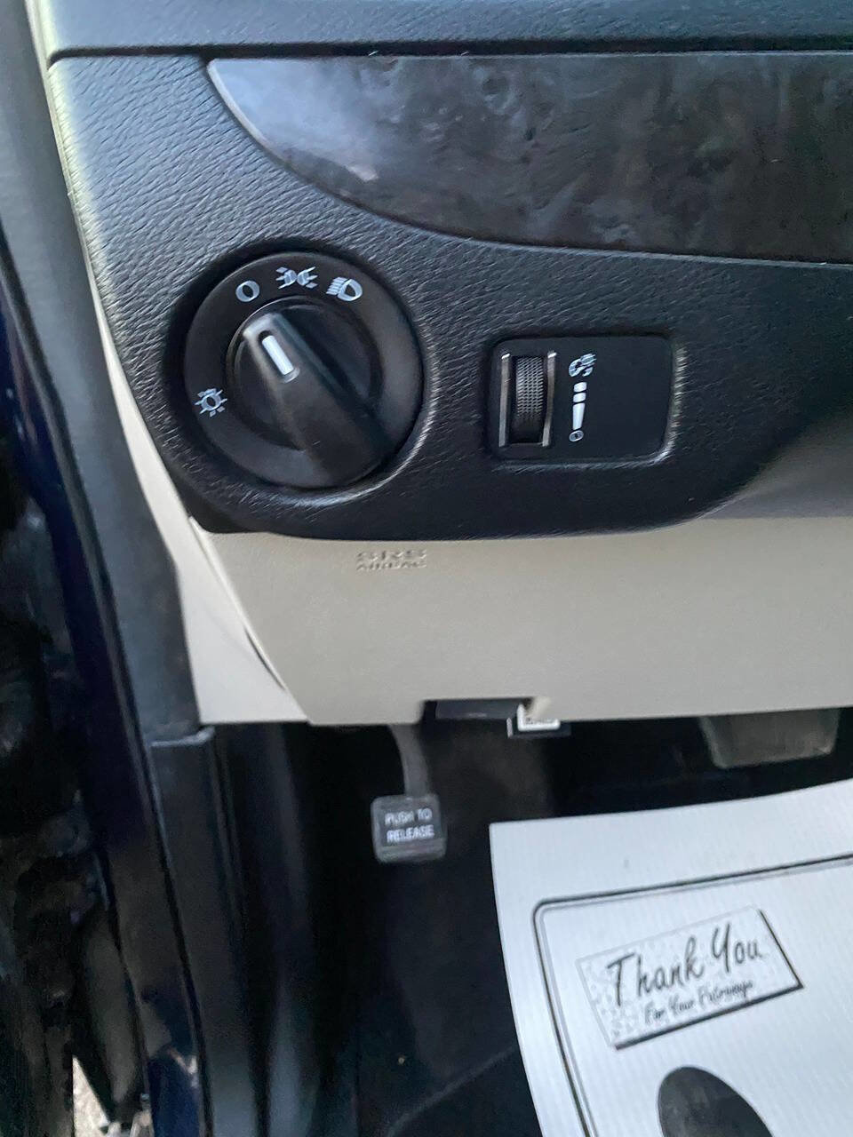 Used 2014 Dodge Grand Caravan American Value Package FWD image 40