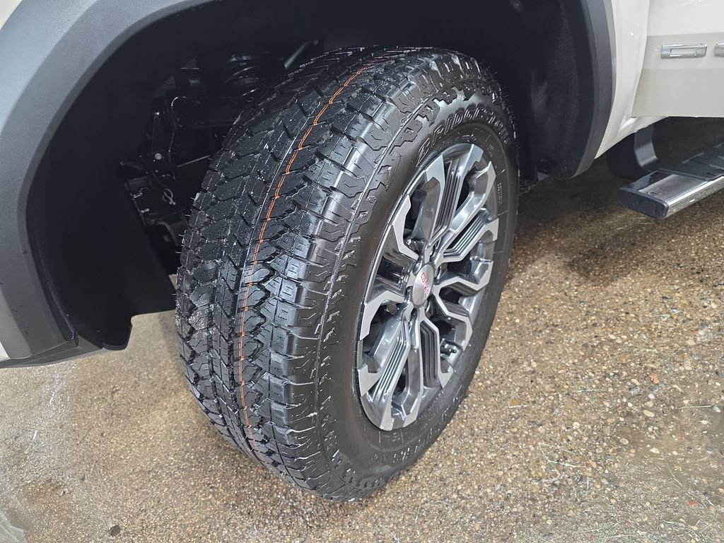 New 2026 GMC Canyon Denali AWD/4WD image 30