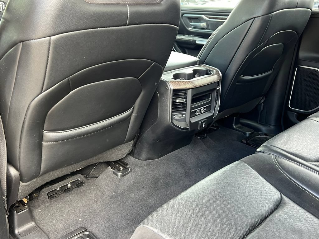 Used 2019 RAM 1500 Laramie AWD/4WD image 47