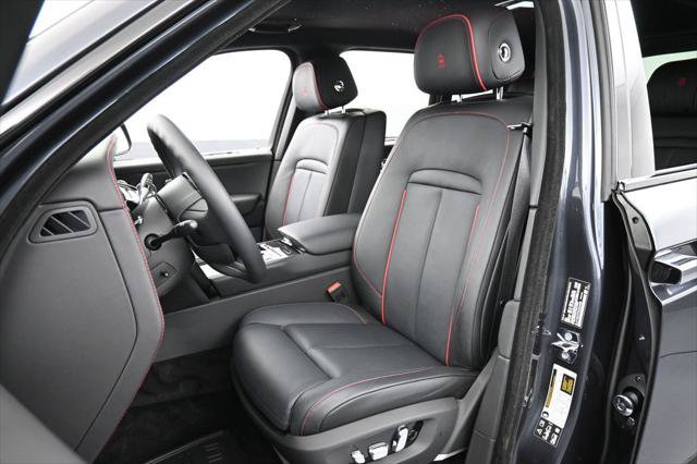 Certified 2024 Rolls-Royce Cullinan Black Badge AWD/4WD image 5