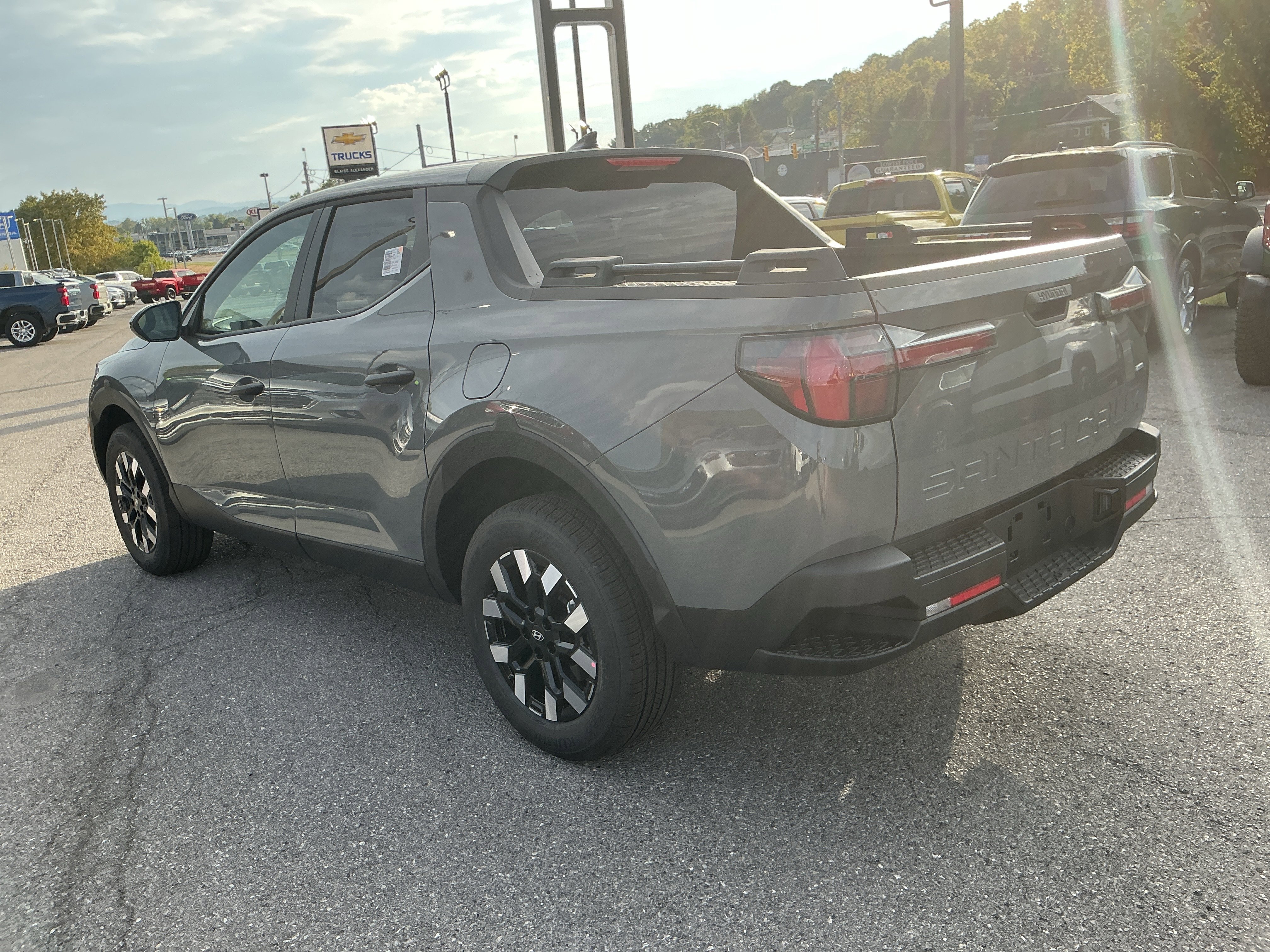 New 2026 Hyundai Santa Cruz SE image 6