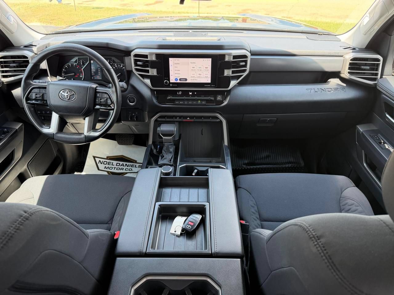 Used 2023 Toyota Tundra SR5 w/ SR5 Convenience Package AWD/4WD image 15