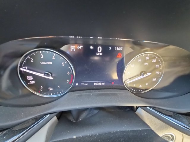 Certified 2021 Buick Envision Avenir w/ Technology Package II AWD/4WD image 18