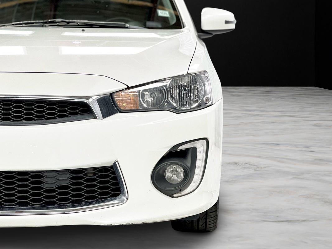 Used 2016 Mitsubishi Lancer GT image 9