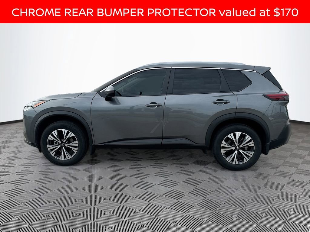 Used 2022 Nissan Rogue SV w/ SV Premium Package FWD image 5