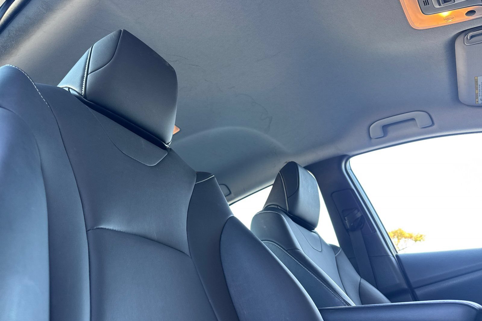 Used 2020 Toyota Prius Prime Limited FWD image 18
