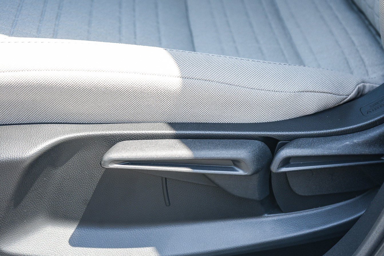 New 2027 Honda HR-V LX image 16