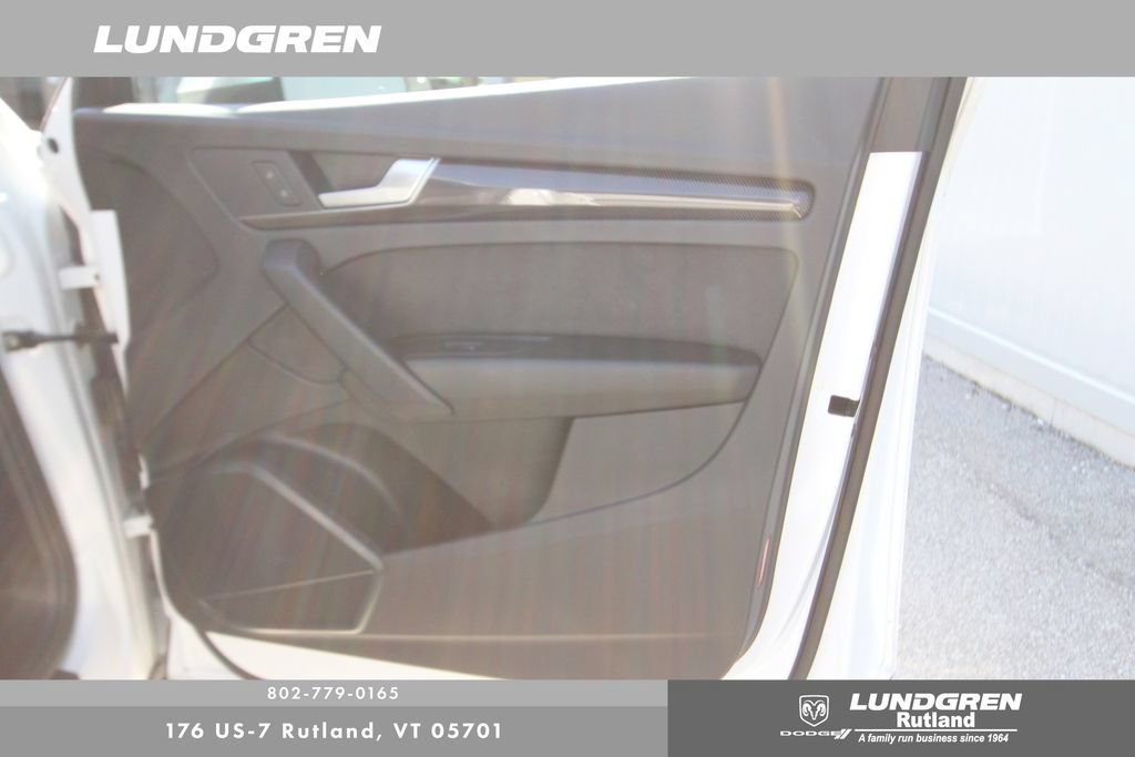 Used 2022 Audi SQ5 Premium w/ Convenience Package AWD/4WD image 17