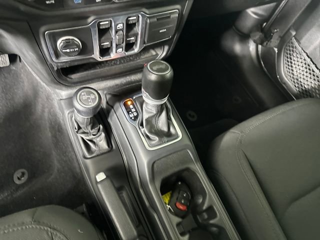 Used 2023 Jeep Wrangler Unlimited image 20