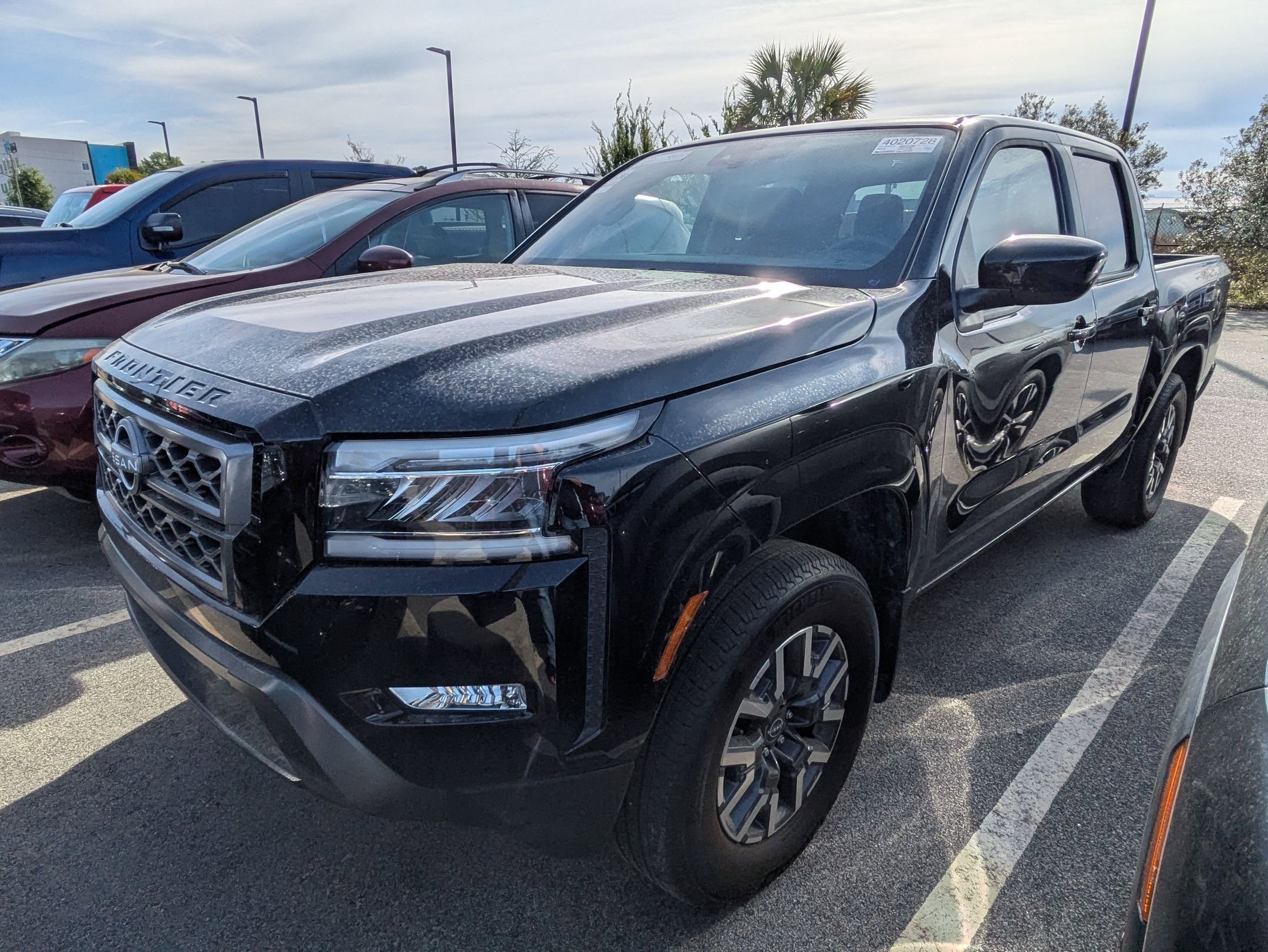 Certified 2024 Nissan Frontier SL image 2