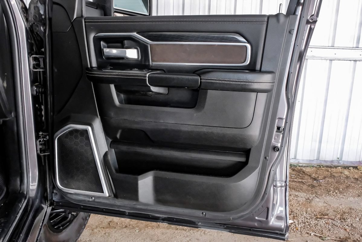 Used 2023 RAM 3500 Laramie AWD/4WD image 45