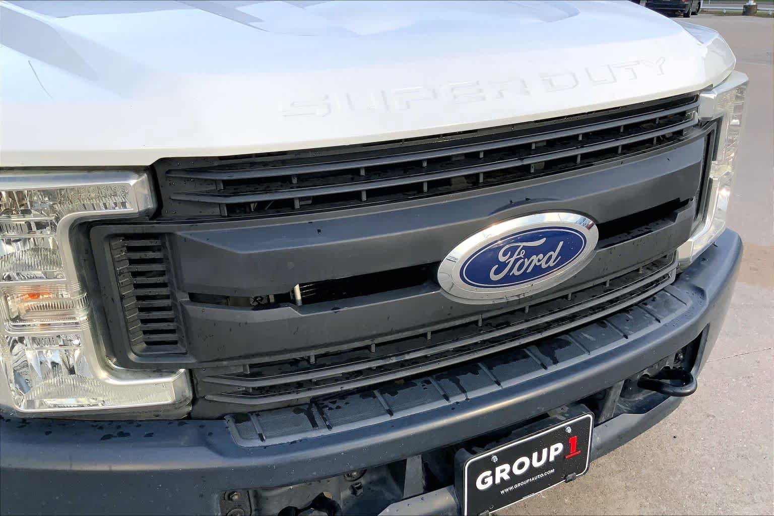 Used 2018 Ford F350 XL w/ Power Equipment Group RWD image 25