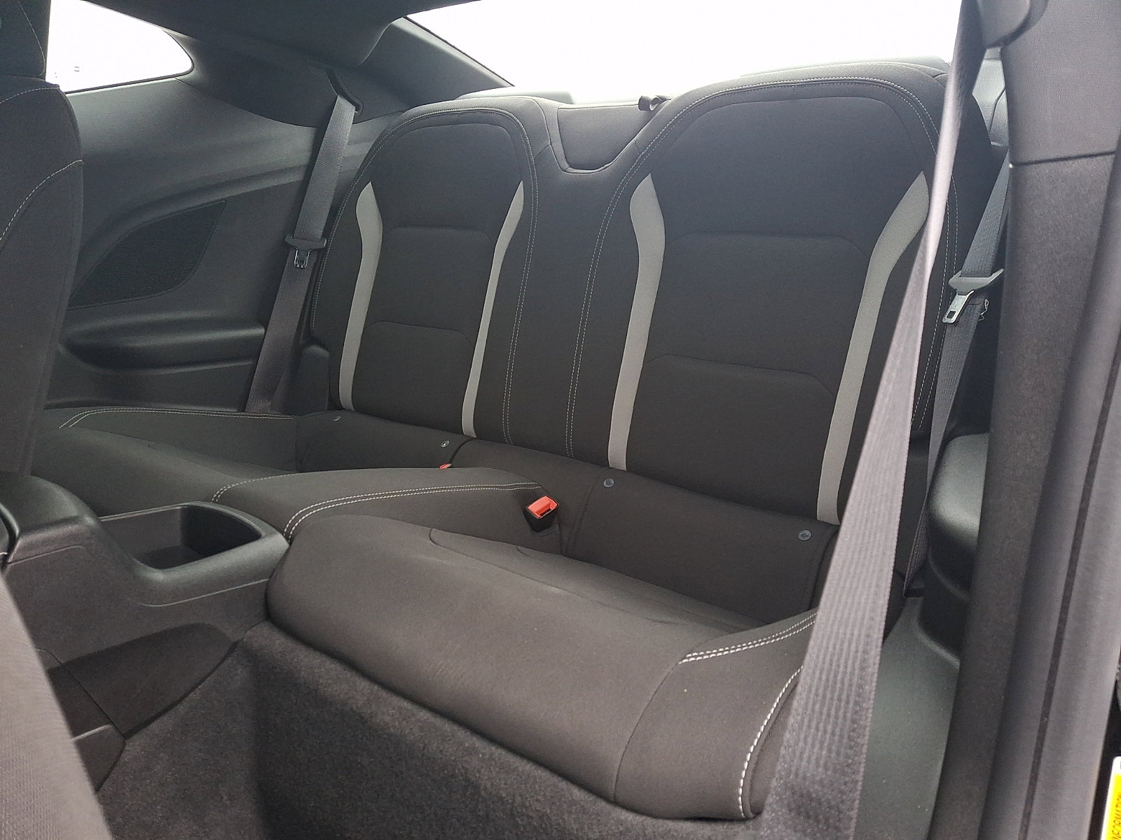 Used 2022 Chevrolet Camaro LT image 10