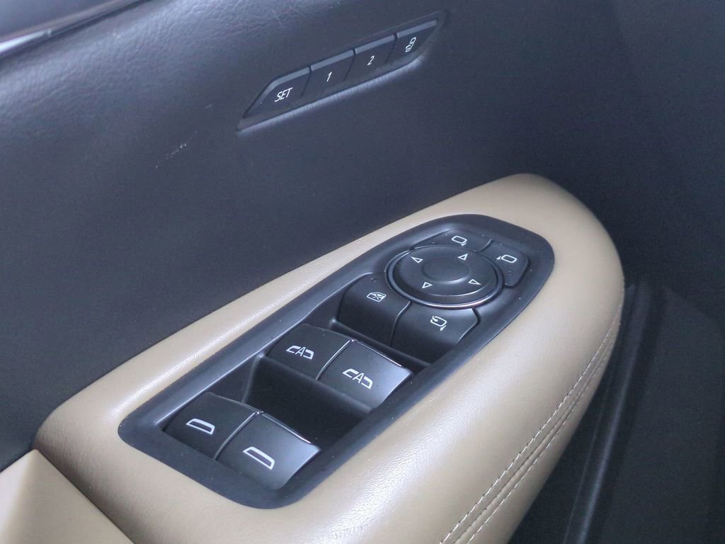 Used 2019 Cadillac XT5 Platinum AWD/4WD image 24