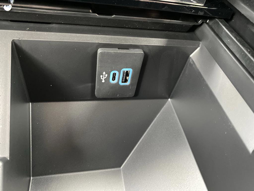 New 2026 Ford F250 Lariat w/ FX4 Off-Road Package image 29