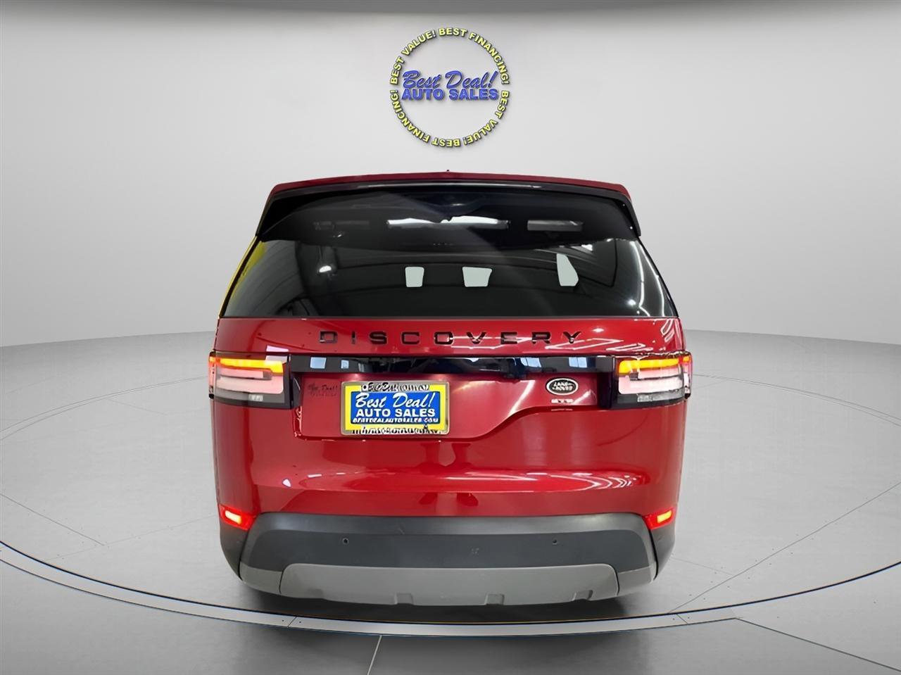 Used 2017 Land Rover Discovery SE AWD/4WD image 5