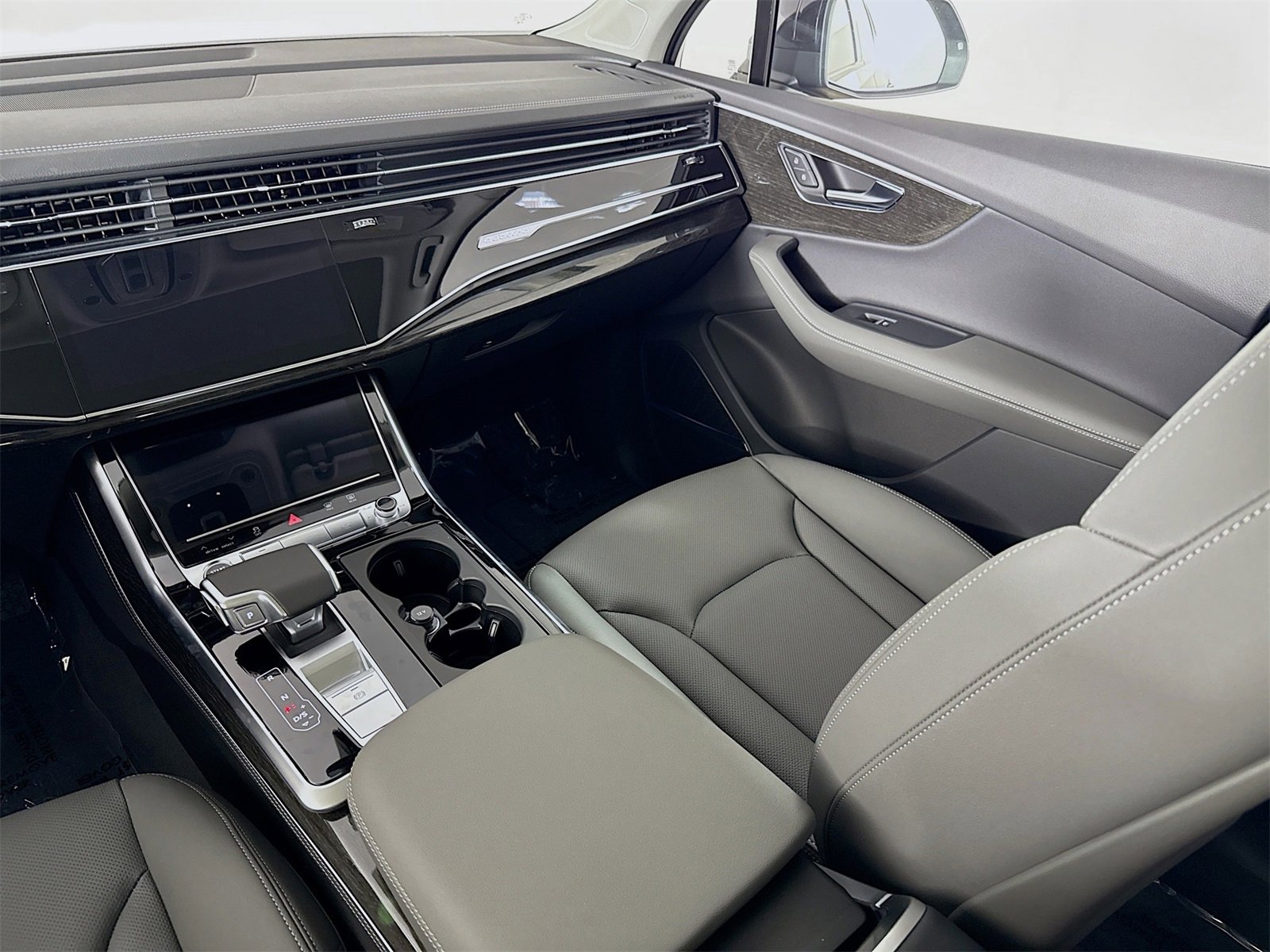 New 2025 Audi Q7 3.0T Premium Plus image 25