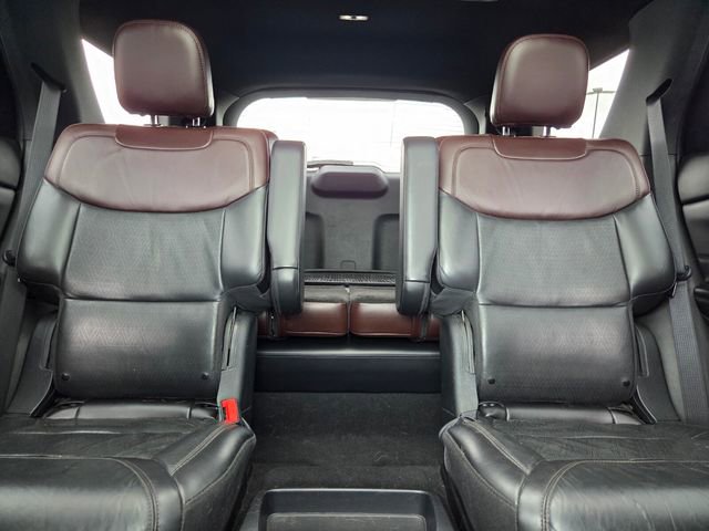 Used 2020 Ford Explorer Platinum w/ Premium Technology Package AWD/4WD image 10