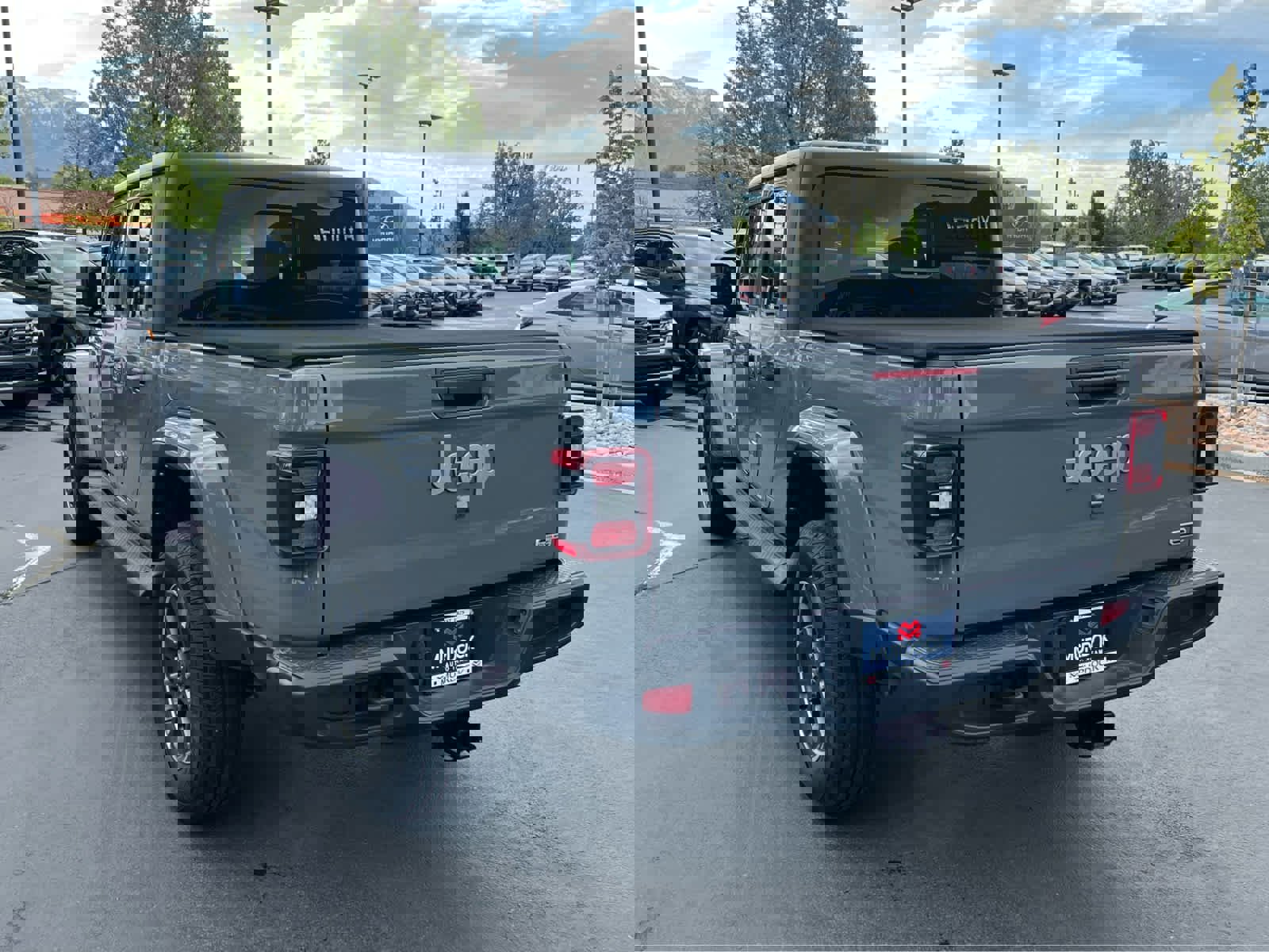 Used 2021 Jeep Gladiator Overland w/ Popular Equipment Package image 10