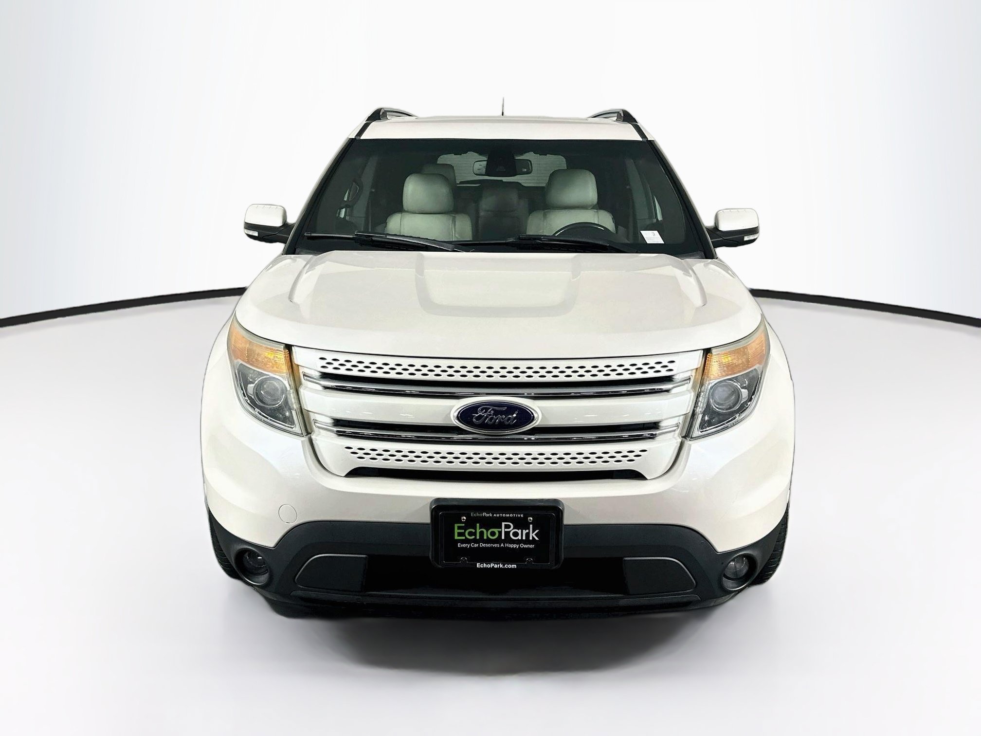 Used 2015 Ford Explorer Limited w/ Equipment Group 302A FWD image 2
