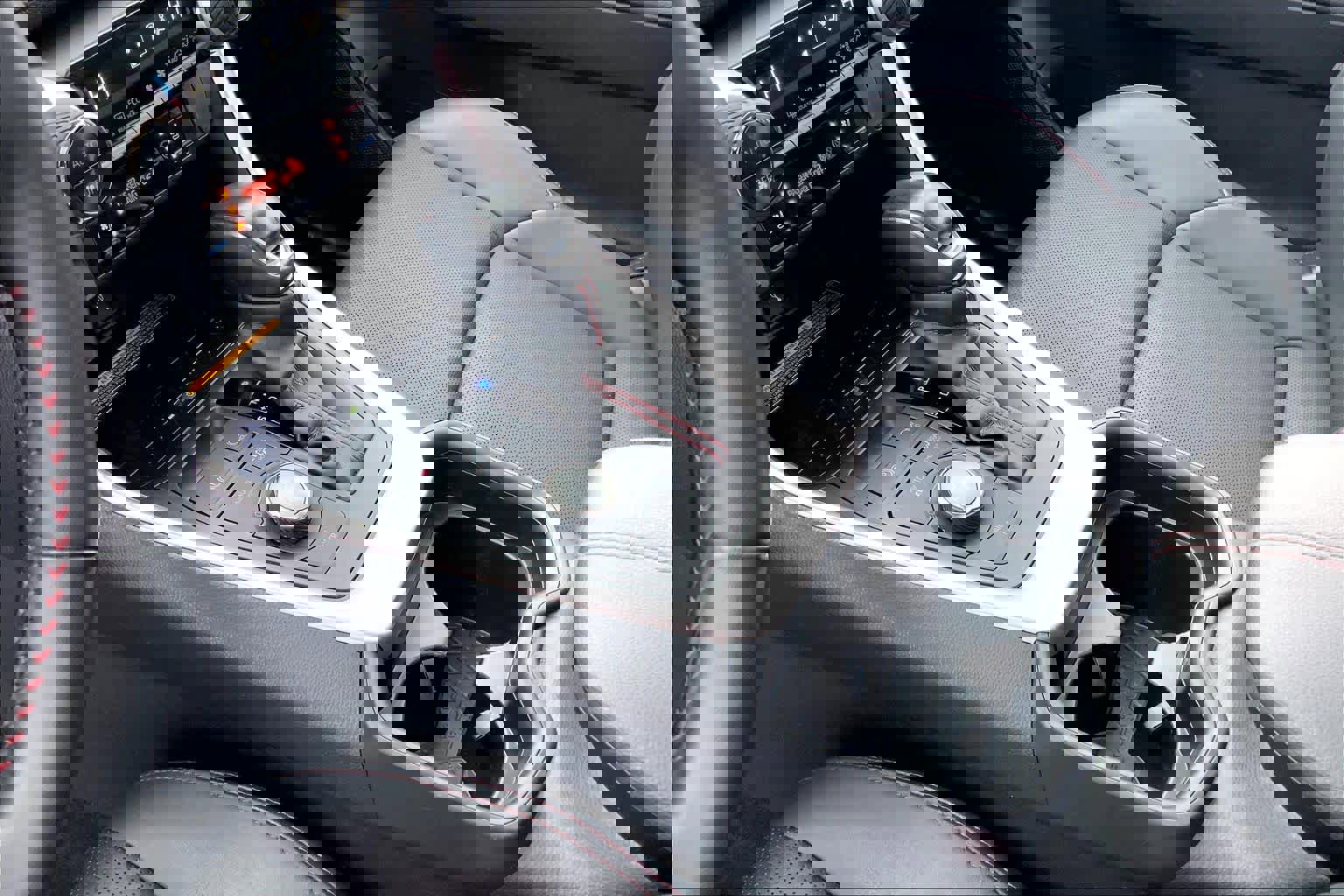 Used 2021 Toyota RAV4 XSE w/ Premium Package image 17