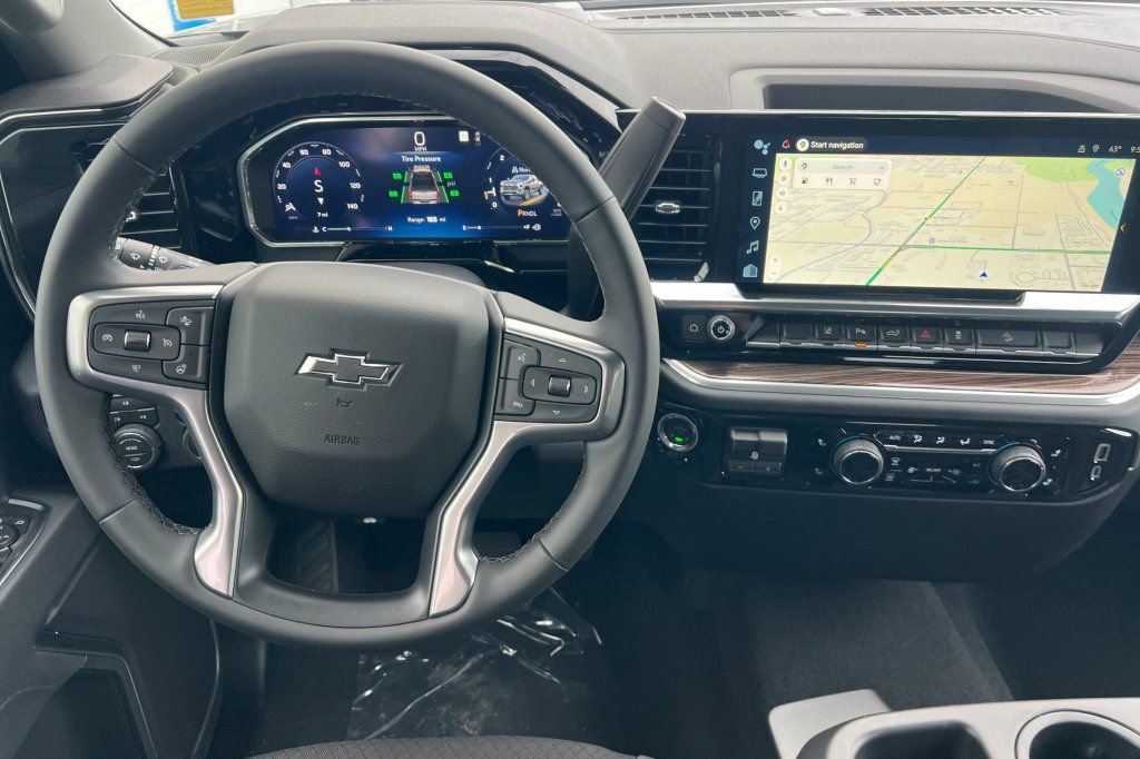 New 2026 Chevrolet Silverado 2500 LT image 11