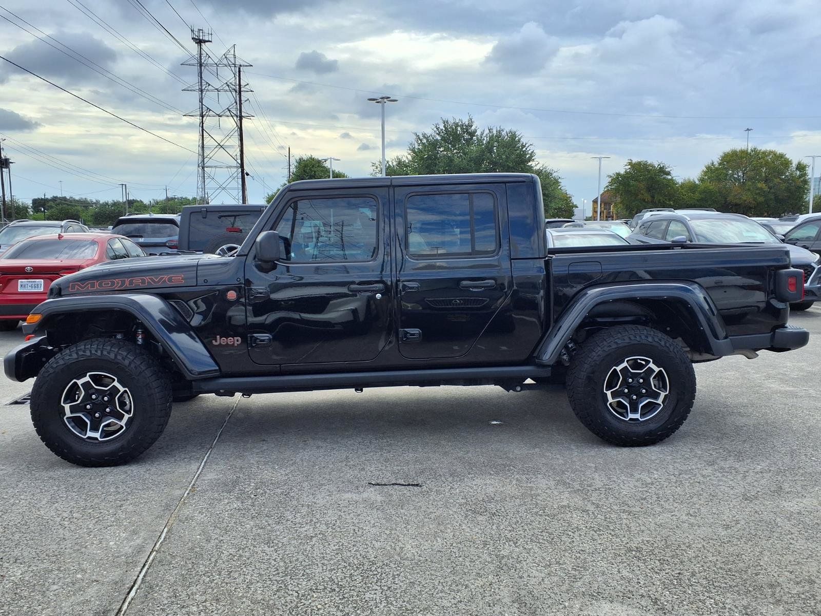 Used 2023 Jeep Gladiator Mojave w/ Trailer Tow Package AWD/4WD image 21