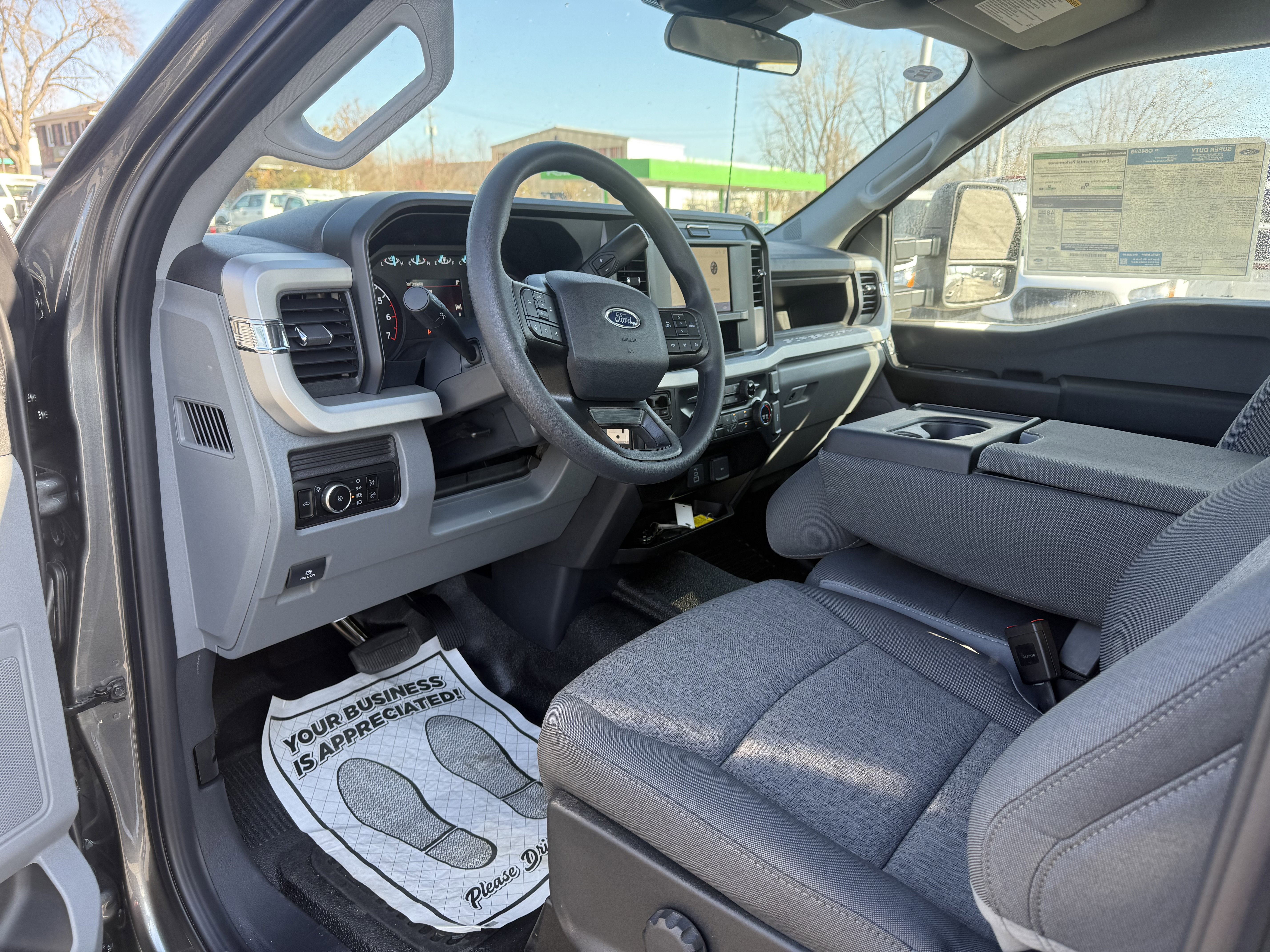 New 2026 Ford F250 XL w/ XL Chrome Package image 8