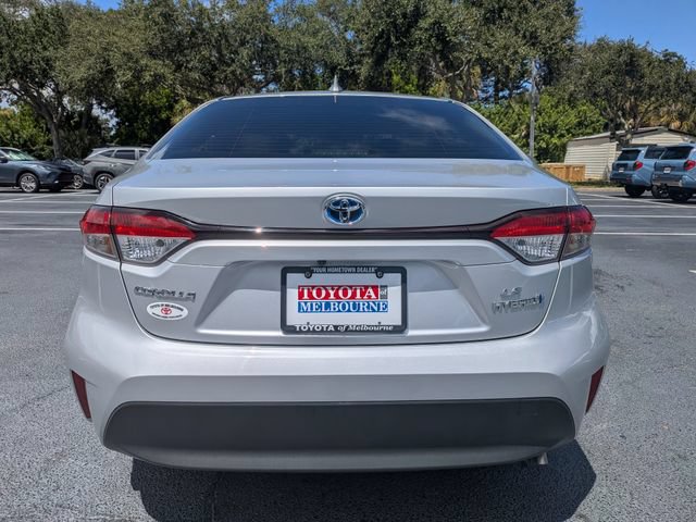 Used 2023 Toyota Corolla LE w/ LE Convenience Package FWD image 5
