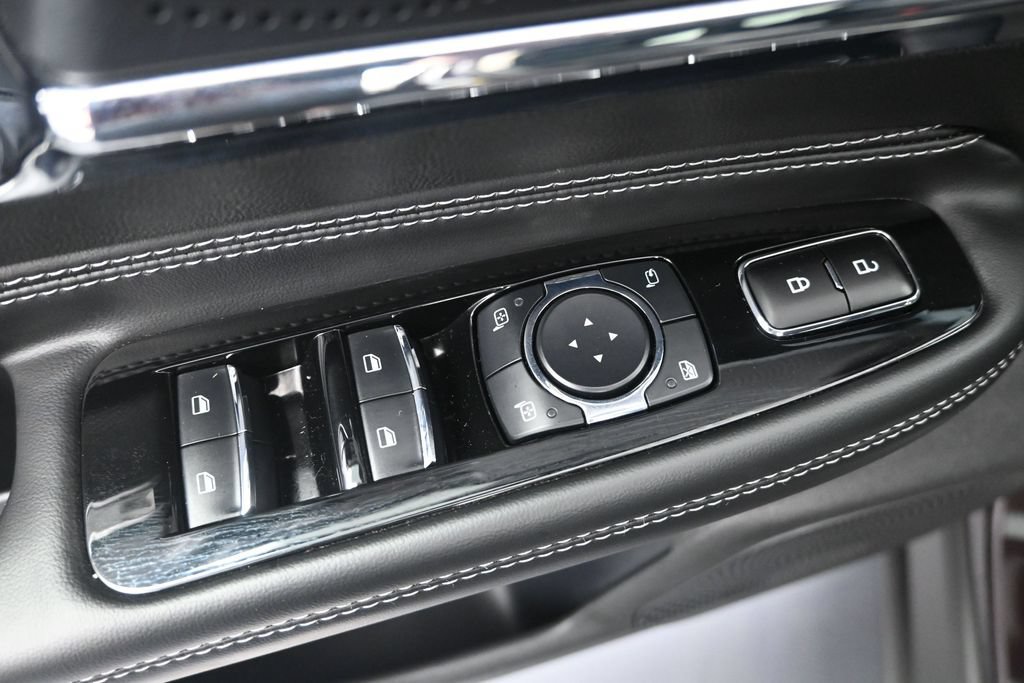 Used 2023 Lincoln Corsair Reserve w/ Equipment Group 201A AWD/4WD image 10
