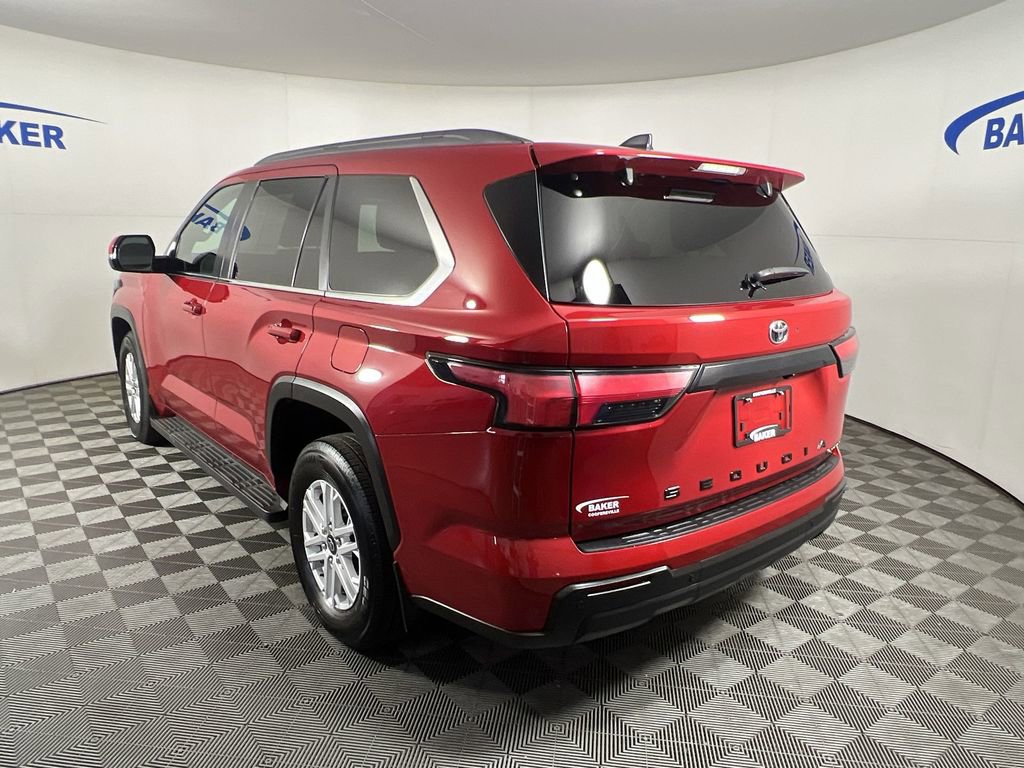 Used 2025 Toyota Sequoia SR5 AWD/4WD image 7