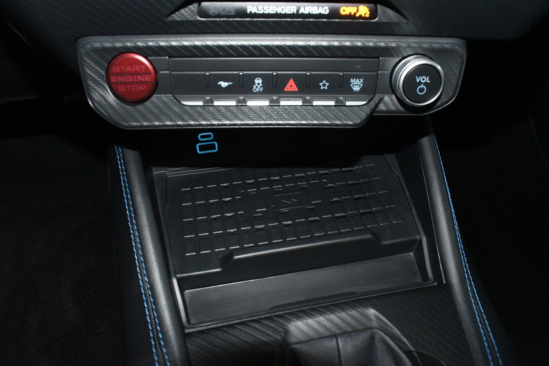 Used 2024 Ford Mustang Dark Horse RWD image 36