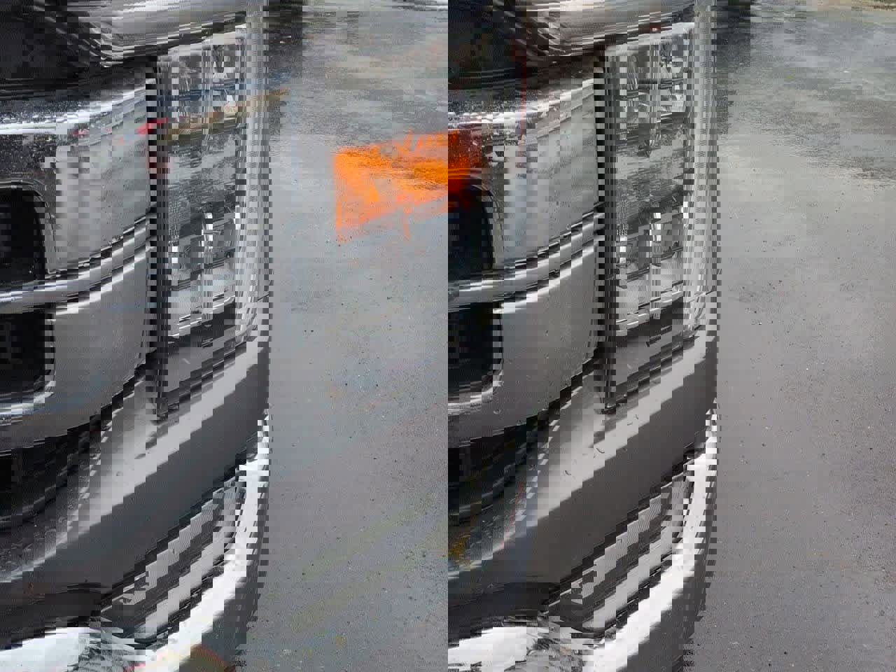 Used 2021 Ford F150 Lariat image 10