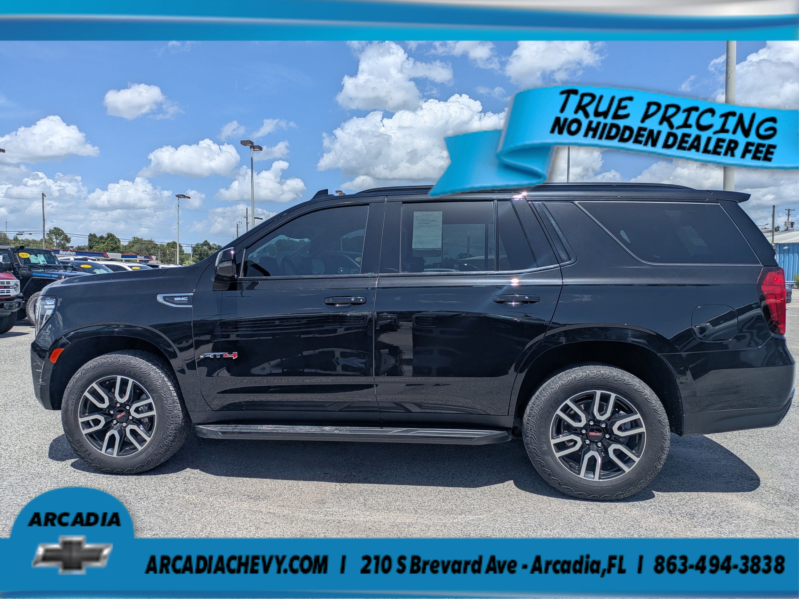 Used 2023 GMC Yukon AT4 AWD/4WD image 7