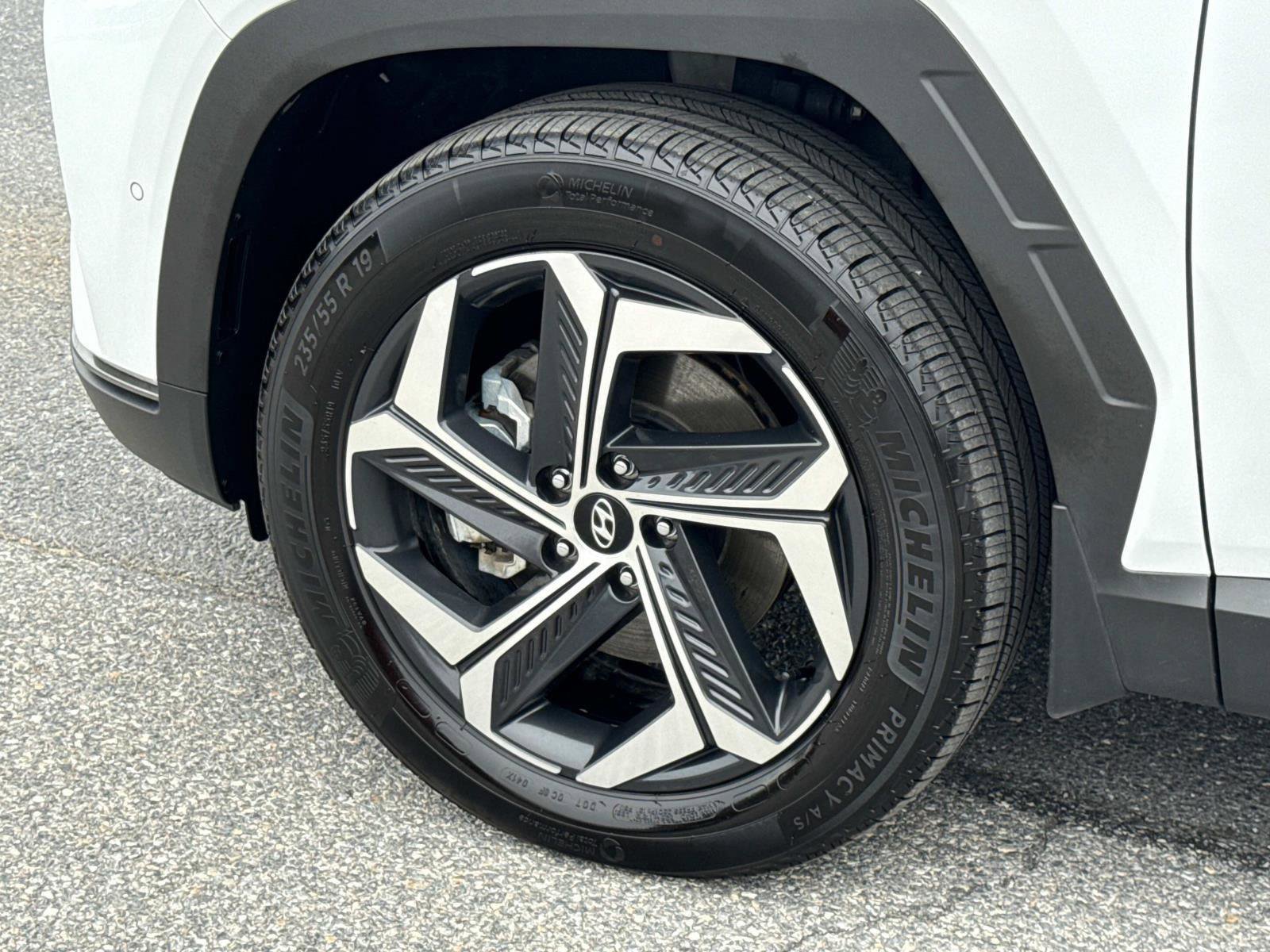 Used 2024 Hyundai Tucson Limited image 29