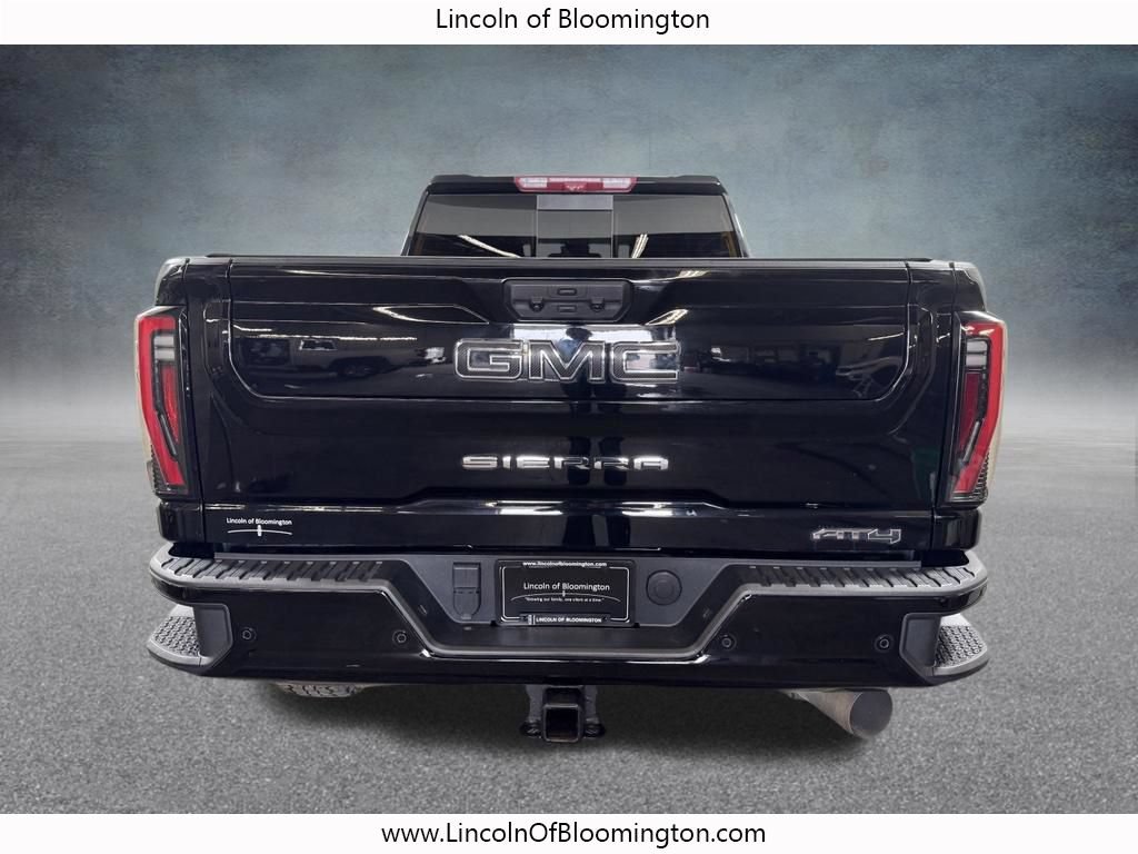 Used 2024 GMC Sierra 2500 AT4 w/ AT4 Premium Plus Package AWD/4WD image 6